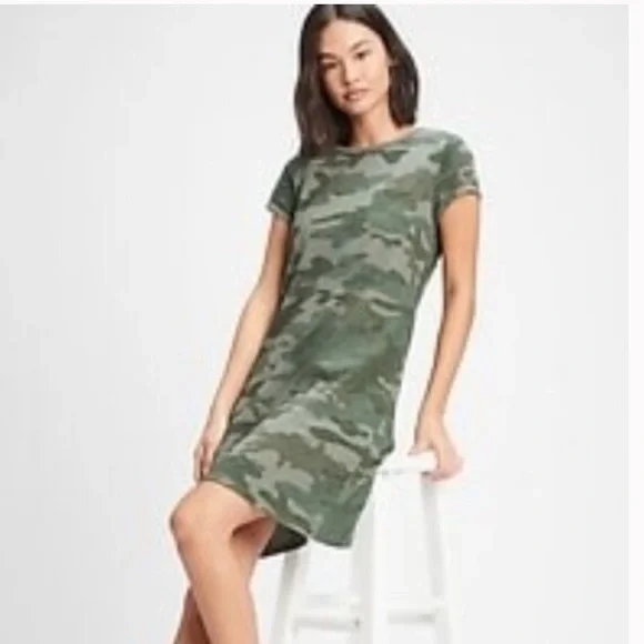 Gap Camo pocket T-shirt dress size medium - Picture 1 of 5